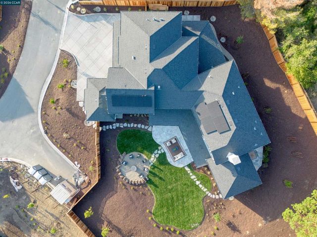 80 Nelson Lane, Danville, CA 94526