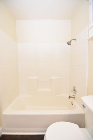 1827 Shadow Park Dr, Turlock, CA 95380