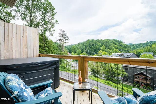 849 Morton Drive, Gatlinburg, TN 37738