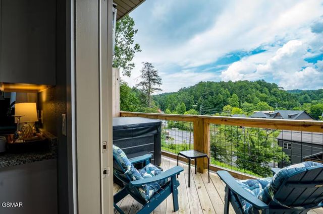 849 Morton Drive, Gatlinburg, TN 37738
