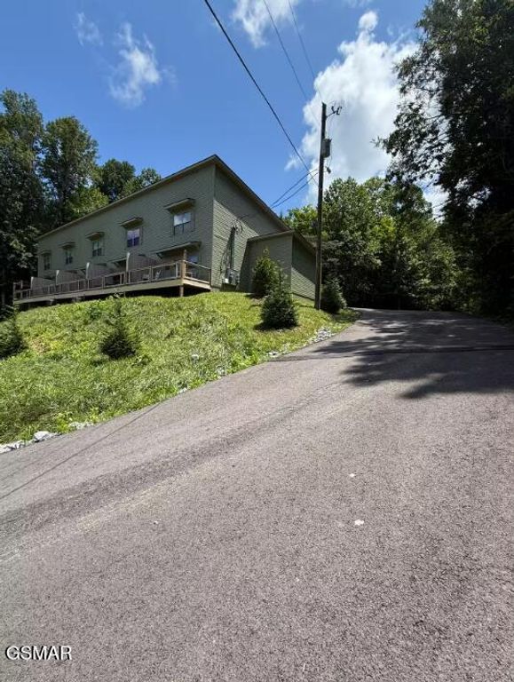 849 Morton Drive, Gatlinburg, TN 37738