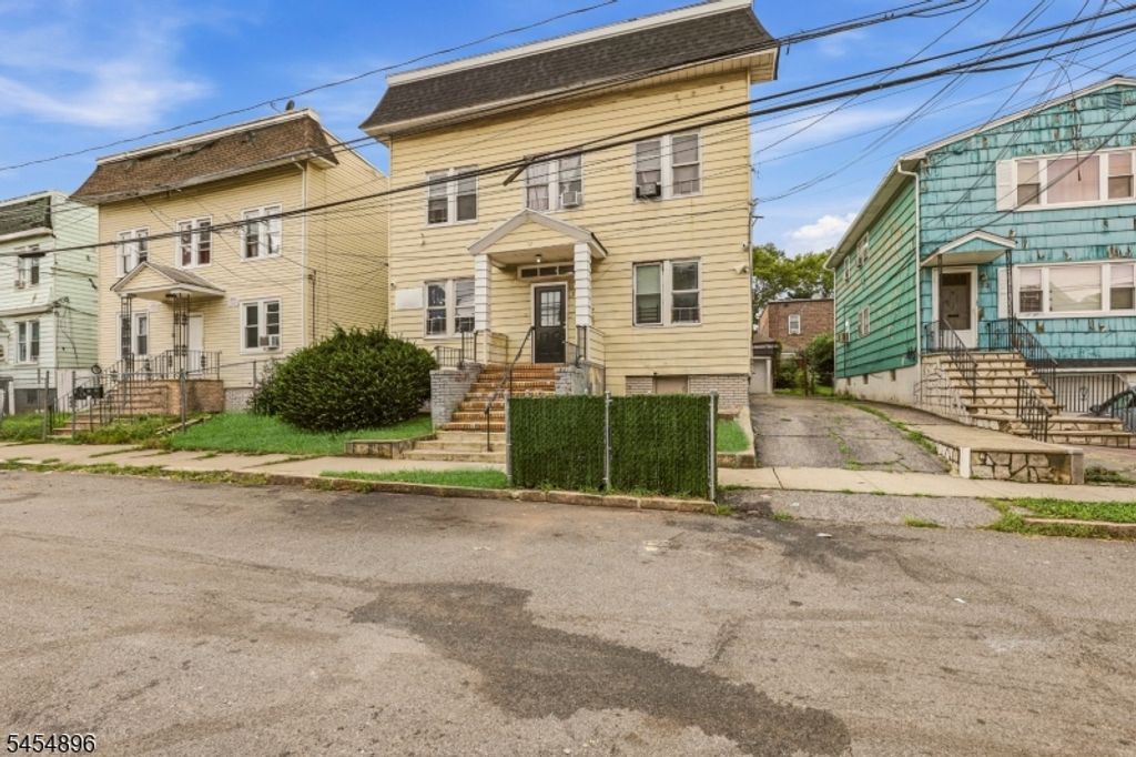 37 Hanford St, Newark City, NJ 07114 — exterior