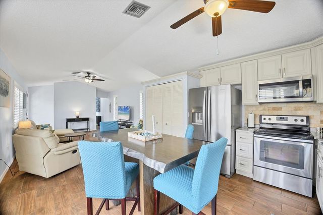 255 BOUNDARY BOULEVARD 105, Rotonda West, FL 33947