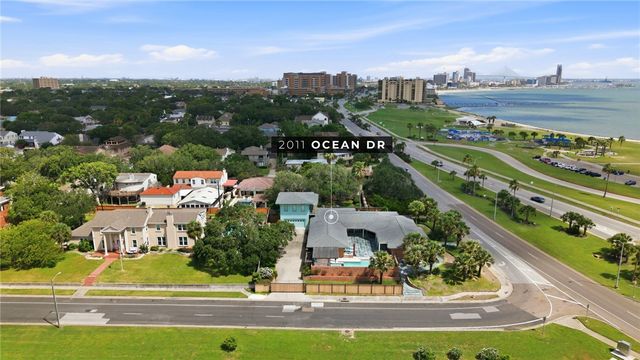 2011 Ocean Dr, Corpus Christi, TX 78404