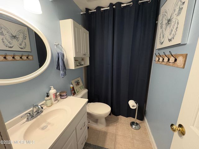 593 Garfield Avenue 20, Toms River, NJ 08753