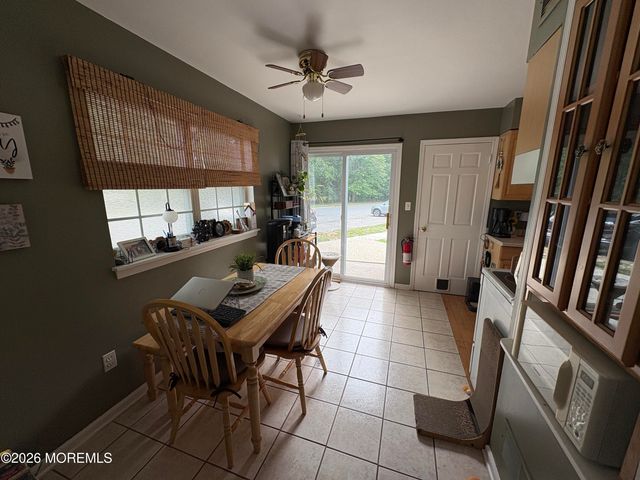 593 Garfield Avenue 20, Toms River, NJ 08753