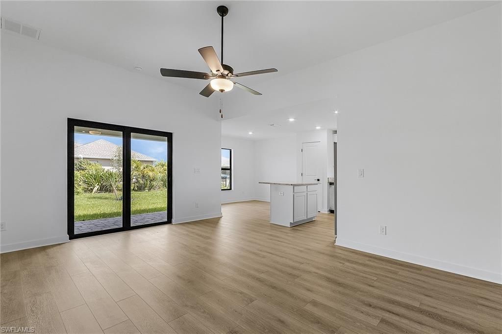 2503 51st ST SW, LEHIGH ACRES, FL 33976 — photo 4