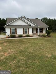 158 Meadowbrooke Drive, Milner, GA 30257