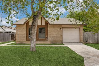9710 Hidden Cross, San Antonio, TX 78250