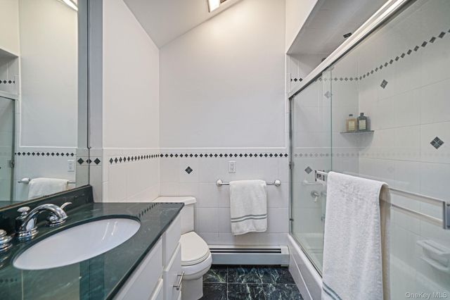 221 Thelma Avenue, Merrick, NY 11566