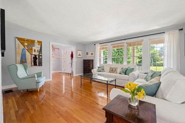 10 Clara Howard Way, Easton, MA 02356