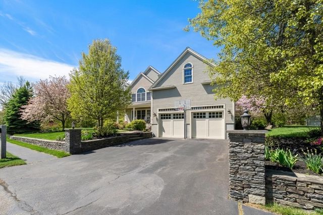 10 Clara Howard Way, Easton, MA 02356