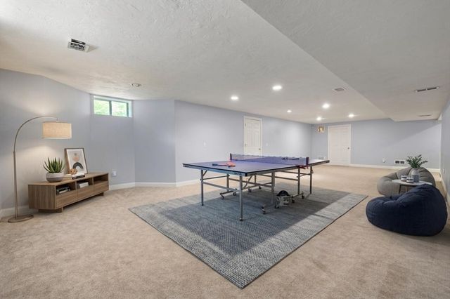 10 Clara Howard Way, Easton, MA 02356