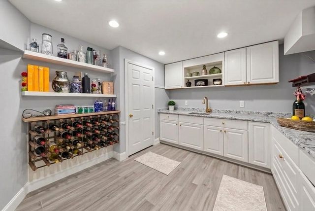 10 Clara Howard Way, Easton, MA 02356