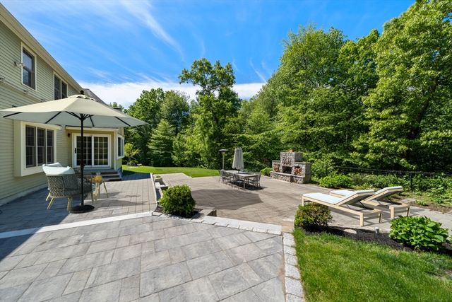 10 Clara Howard Way, Easton, MA 02356