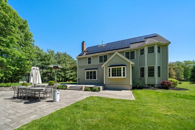 10 Clara Howard Way, Easton, MA 02356