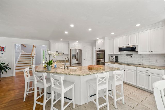 10 Clara Howard Way, Easton, MA 02356