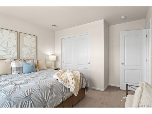 6678 Esmeralda Dr, Castle Rock, CO 80108