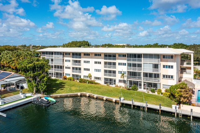 698 NE Spanish River Boulevard 0140, Boca Raton, FL 33431
