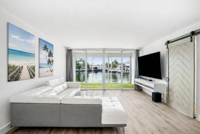 698 NE Spanish River Boulevard 0140, Boca Raton, FL 33431