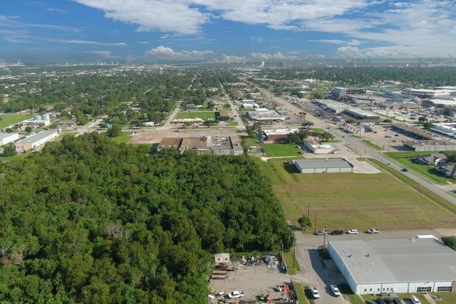 1200 Block S 2nd Street, La Porte, TX 77571
