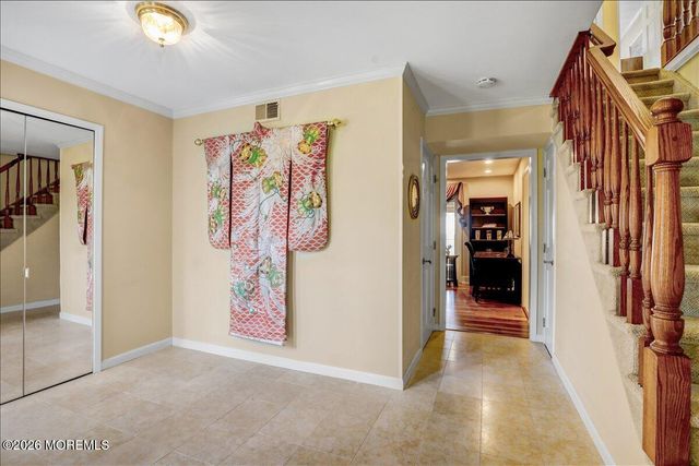 21 Applegate Road, Freehold, NJ 07728