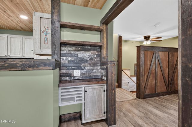 13422 Countiss Road, Abingdon, VA 24210