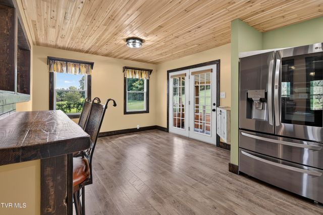 13422 Countiss Road, Abingdon, VA 24210
