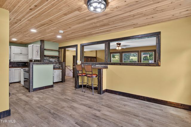 13422 Countiss Road, Abingdon, VA 24210