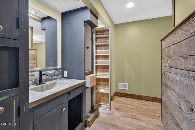 13422 Countiss Road, Abingdon, VA 24210