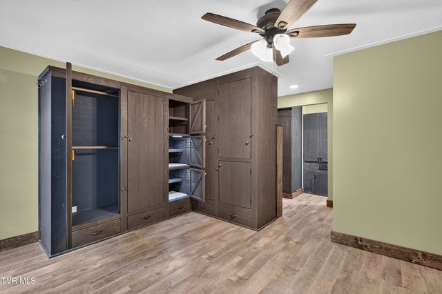 13422 Countiss Road, Abingdon, VA 24210