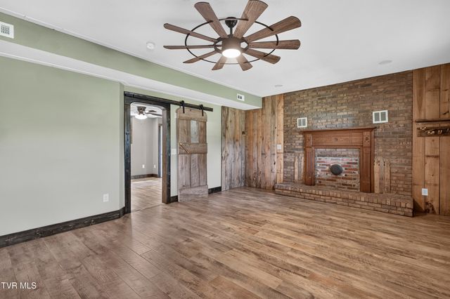 13422 Countiss Road, Abingdon, VA 24210