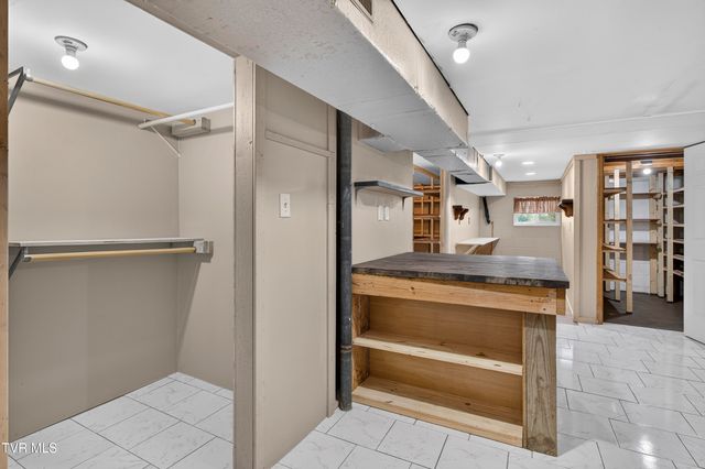 13422 Countiss Road, Abingdon, VA 24210