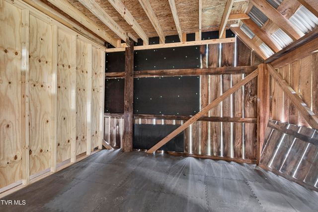 13422 Countiss Road, Abingdon, VA 24210