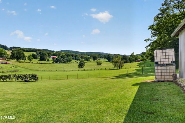 13422 Countiss Road, Abingdon, VA 24210