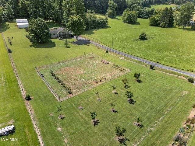 13422 Countiss Road, Abingdon, VA 24210