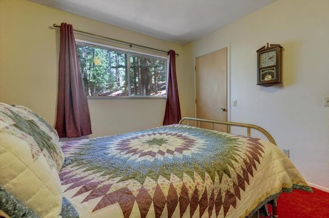 351 Silvertip Springs Dr, La Porte, CA 95981