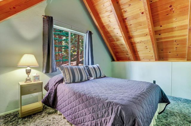 351 Silvertip Springs Dr, La Porte, CA 95981