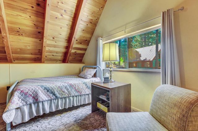 351 Silvertip Springs Dr, La Porte, CA 95981