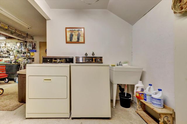 351 Silvertip Springs Dr, La Porte, CA 95981