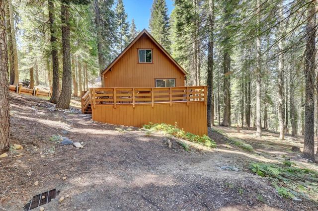 351 Silvertip Springs Dr, La Porte, CA 95981