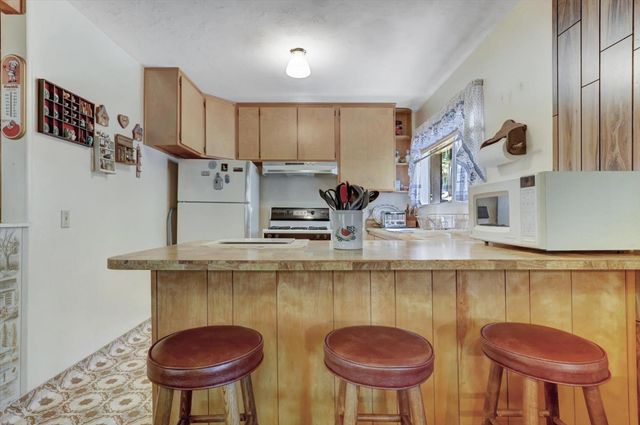 351 Silvertip Springs Dr, La Porte, CA 95981