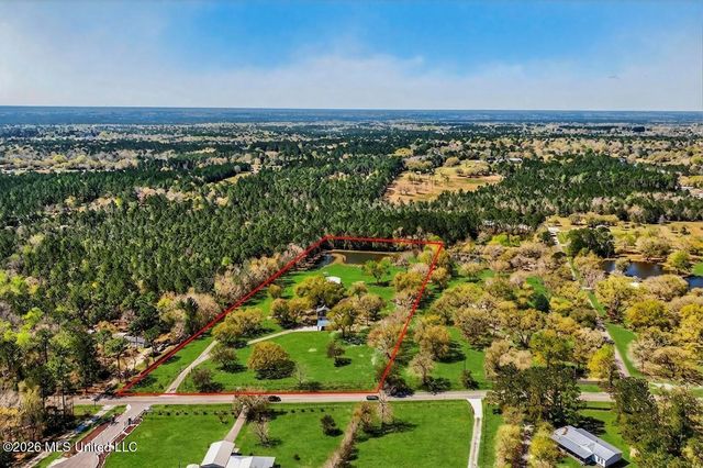 14035 Big Creek Road, Gulfport, MS 39503