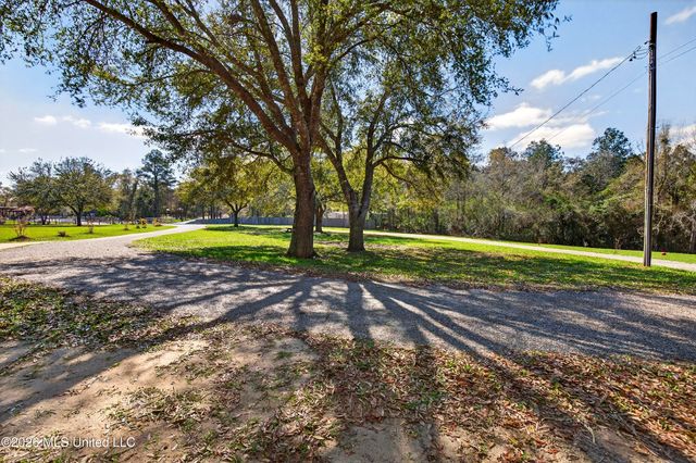 14035 Big Creek Road, Gulfport, MS 39503