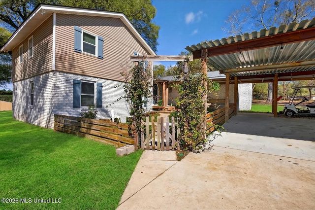 14035 Big Creek Road, Gulfport, MS 39503