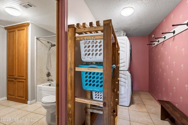 14035 Big Creek Road, Gulfport, MS 39503