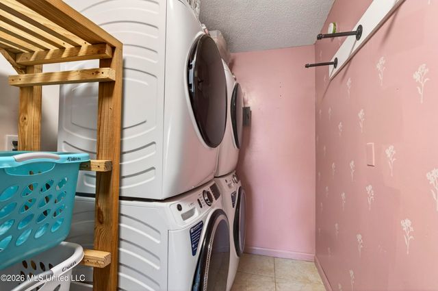 14035 Big Creek Road, Gulfport, MS 39503