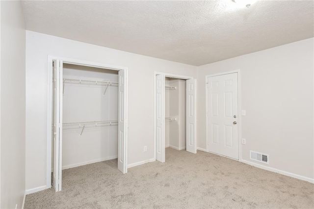 1024 Stone Mill Run, Lawrenceville, GA 30046