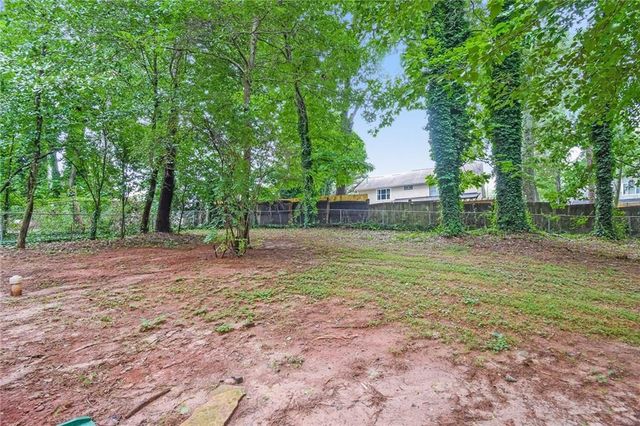 1024 Stone Mill Run, Lawrenceville, GA 30046