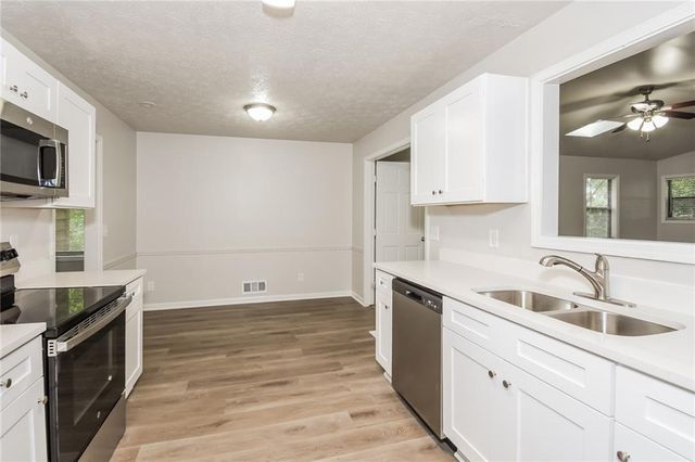 1024 Stone Mill Run, Lawrenceville, GA 30046